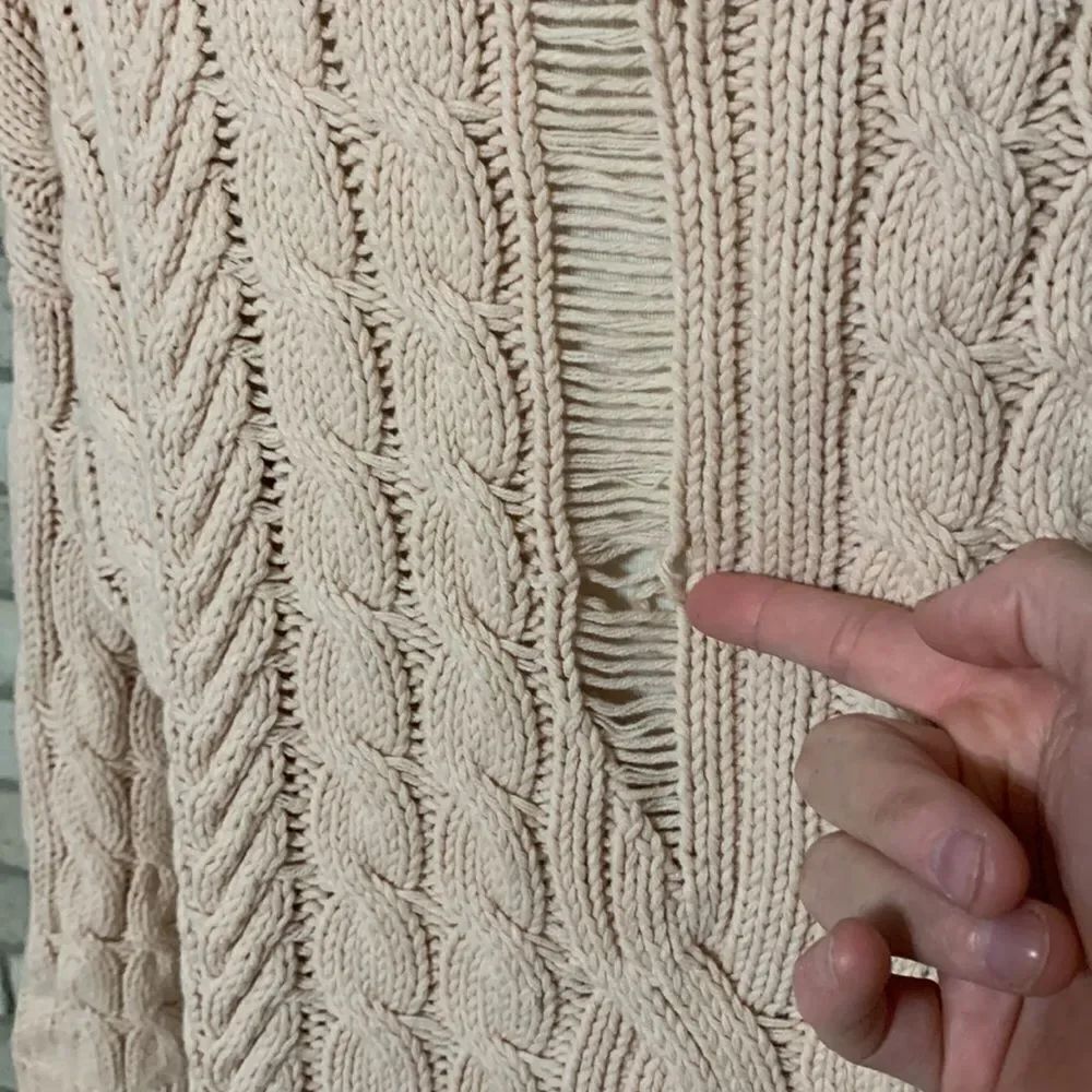 3for$20 sweater medium  - Picture 4 of 4